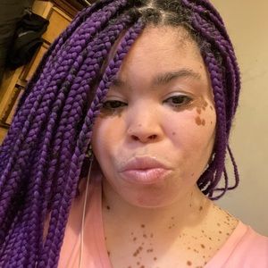 Meet your Posher, Renee